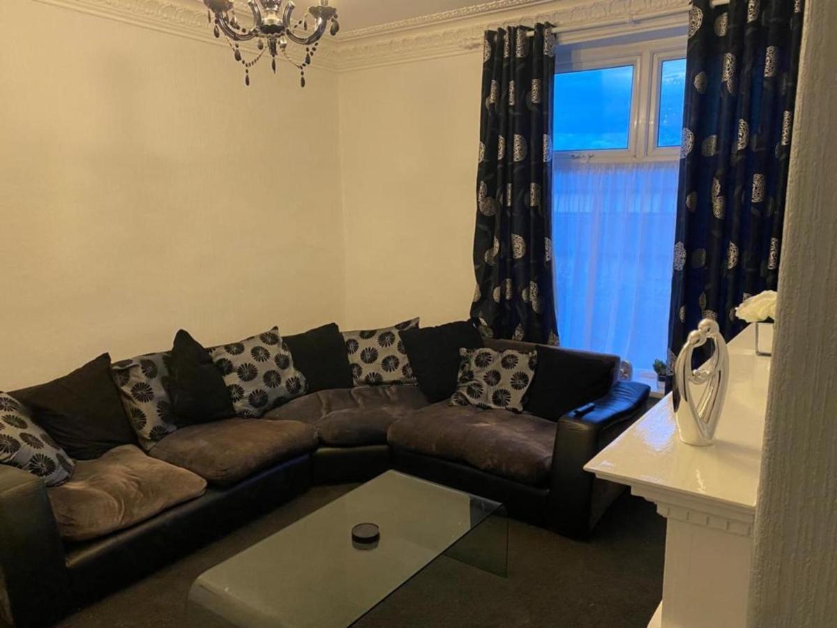 St Pauls Rd - Townhouse Accommodation Bradford  Extérieur photo