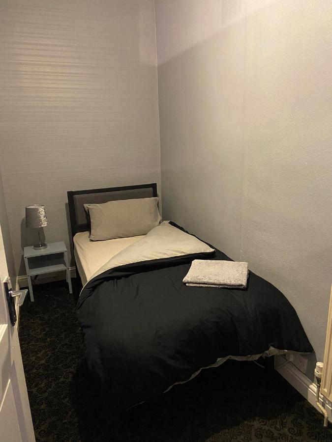 St Pauls Rd - Townhouse Accommodation Bradford  Extérieur photo